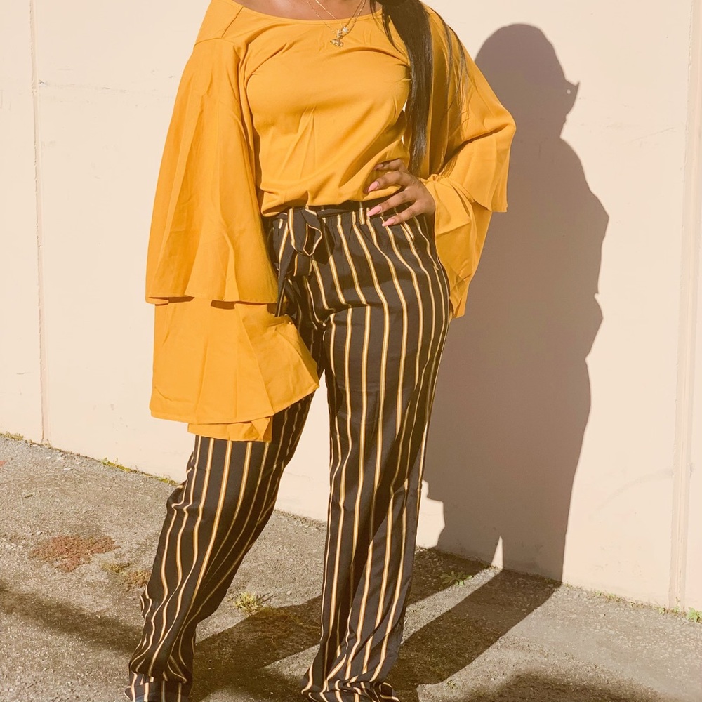 Mustard top